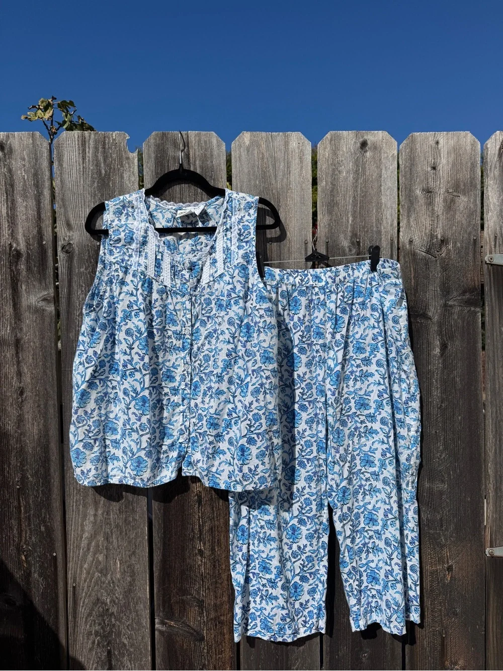 Vintage 100% Cotton Tank Top Blue Floral Pajama Top & Matching Capri Set